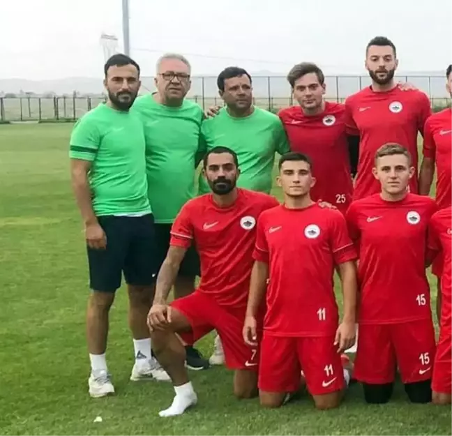 Kuşadasıspor Yiğit Gökoğlan'ı aldı