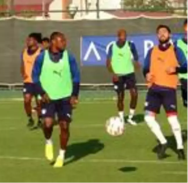 Mehmet Özdilek: Geleceğe güvenle başlamak için galibiyet önemliydi