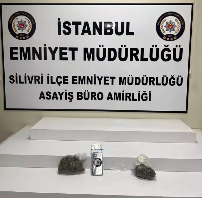 Silivri'de Polis Denetimi Sırasında Uyuşturucu Bulunan Çanta Taksiye Bırakılarak Kaçılmaya Çalışıldı