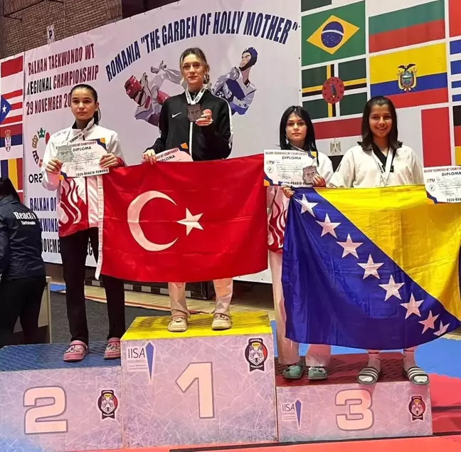 Leyla Özkan Balkan Taekwondo Şampiyonasında Gümüş Madalya Kazandı