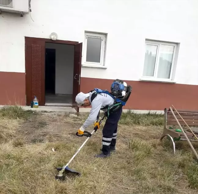 Karaşar Mahallesi Halkevinde temizlik çalışması