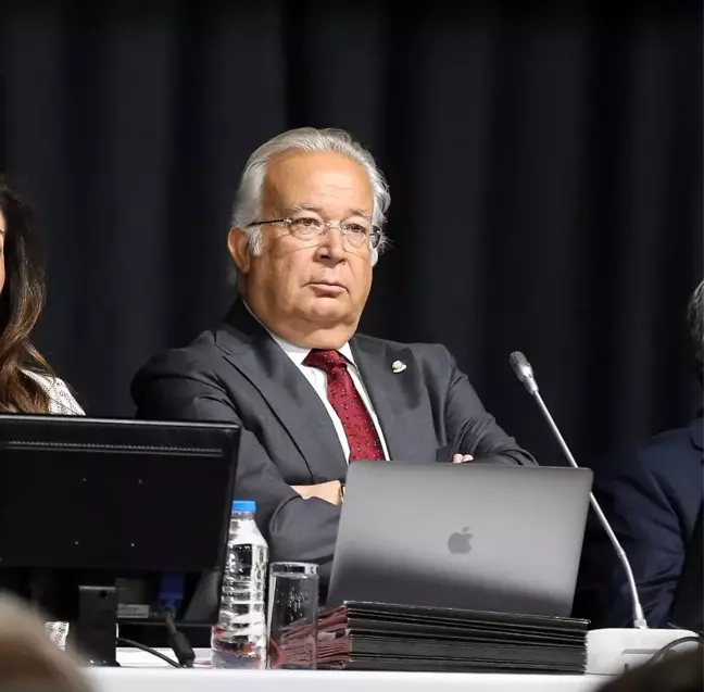 Eşref Hamamcıoğlu: