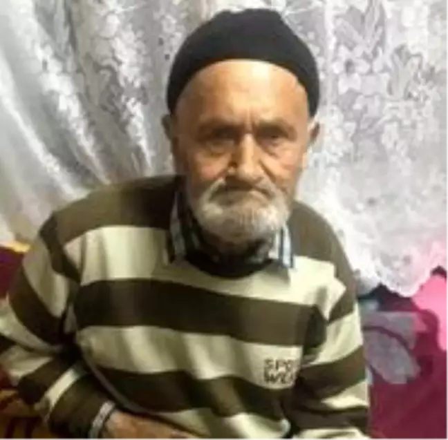 Kaybolan yaşlı adamı jandarmanın dikkati kurtardı