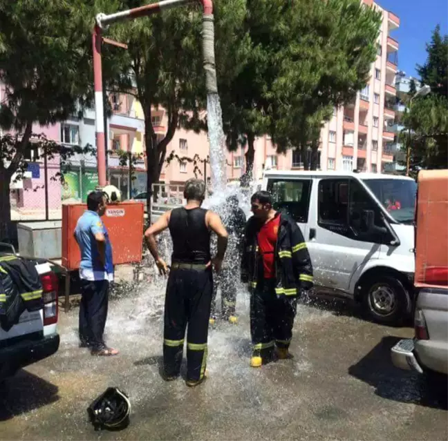 Itfaiyecilerin Rekor Sıcakla Imtihanı