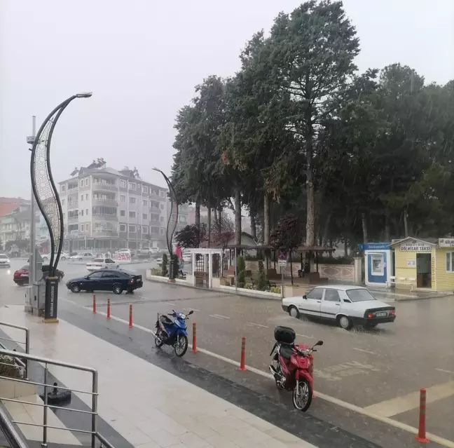 Sağanak etkili oldu