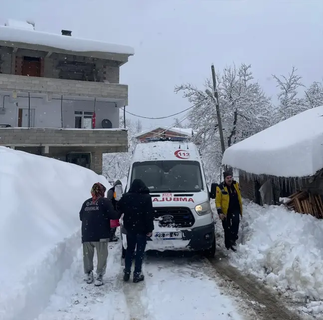 Giresun'da Kar Yağışı Sebebiyle Mahsur Kalan Hasta Kurtarıldı