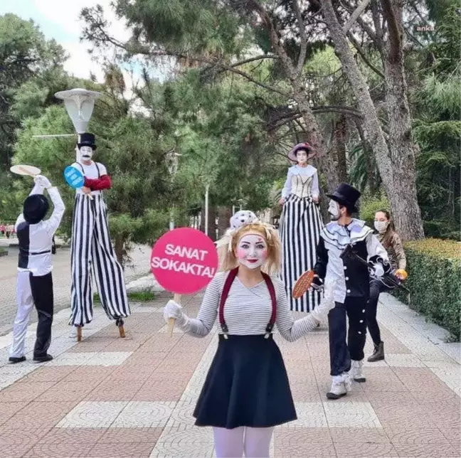 İzmir'de Sokak Sanatçıları İçin Yeni Düzenleme