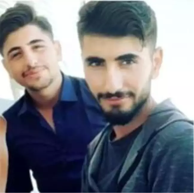 Gölete giren 2 kardeş boğuldu