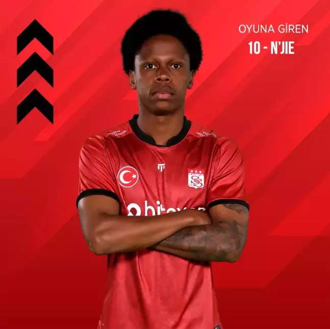 Sivas haber... Sivasspor'da Clinton N'Jie ilk resmi maçına çıktı