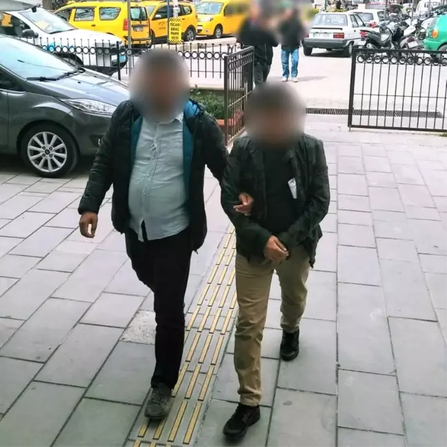 Kuşadası'nda 12 Suçtan 7 Yıl Hapisle Aranan Zanlı Yakalandı