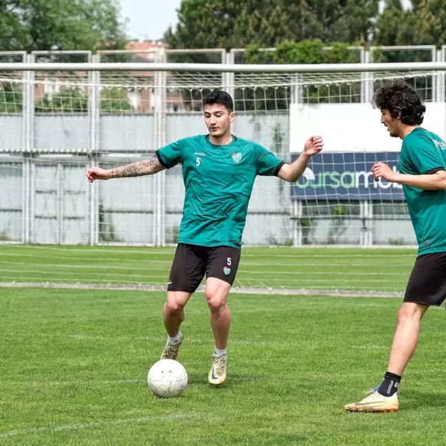 Bursaspor, Özlüce'de kampa girdi