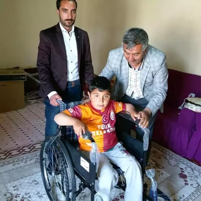 Kaymakam Bayır'dan Minik Yusuf'a Ziyaret