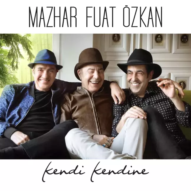 MFÖ, yeni albümünün ilk imza günü ile D&R'da