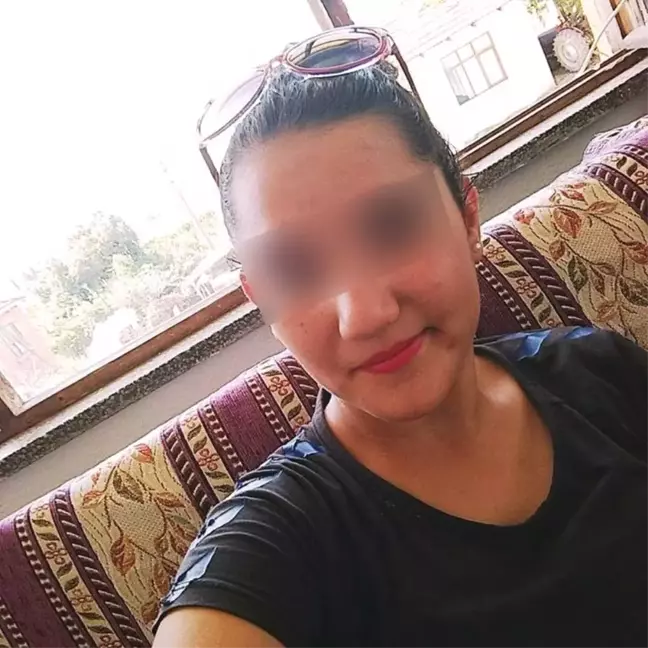 Havuza Gidiyoruz' Diyerek Evden Ayrılan Kızlardan Haber Yok