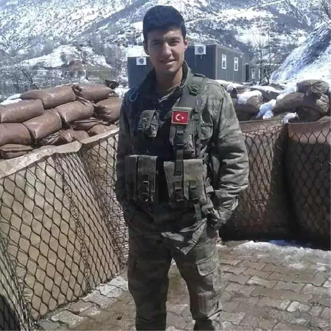 Karaman'da Şehit Oğuzhan Küçük'ü 10 Bin Kişi Uğurladı