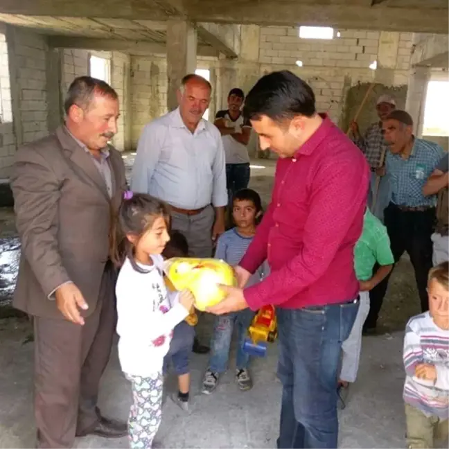 Saray Kaymakamı Bayır, Yapımı Devam Eden Camii İnşaatında İncelemelerde Bulundu