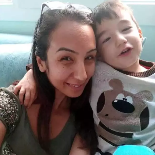 Anestezide 'Azot' Verildiği İleri Sürülen Ege, Yaşam Mücadelesi Veriyor