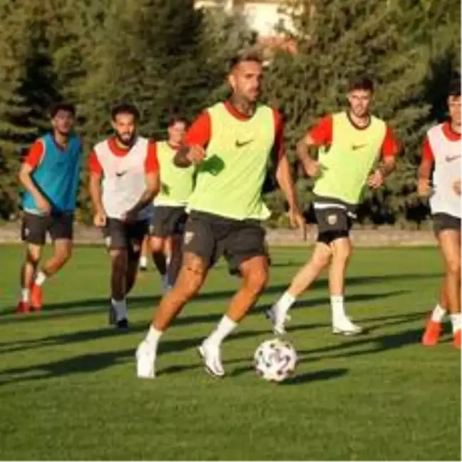 Kayserispor'un yabancıları geldi