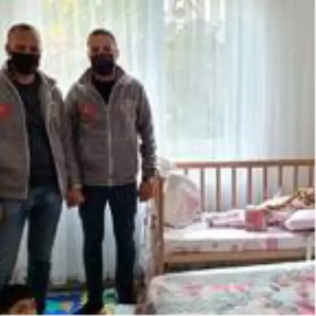 Offroadçular, 131 bin liralık geliri SMA hastası Eda bebeğe bağışladı