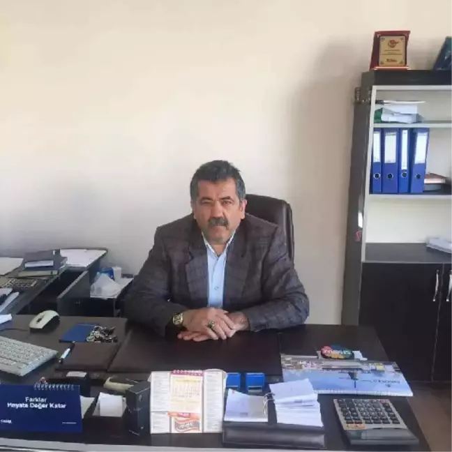 Eski muhtar, 3'üncü kez yakalandığı koronavirüsü yendi