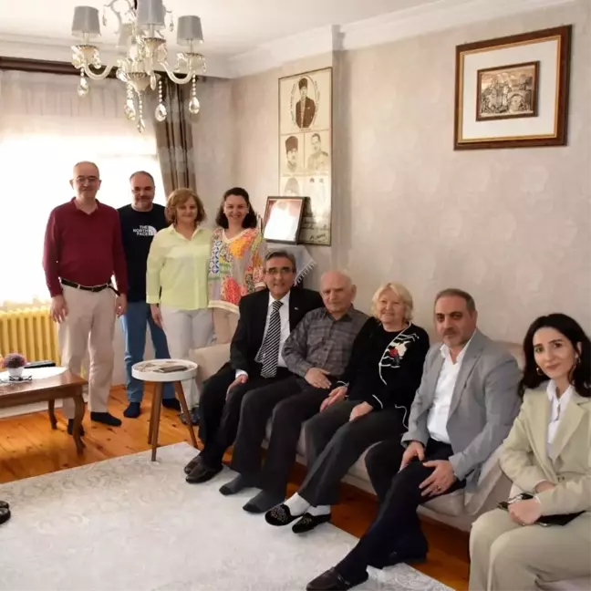 Tepebaşı Kaymakamı ve İlçe Müftüsü Şehit Aileleri ve Gazileri Ziyaret Etti