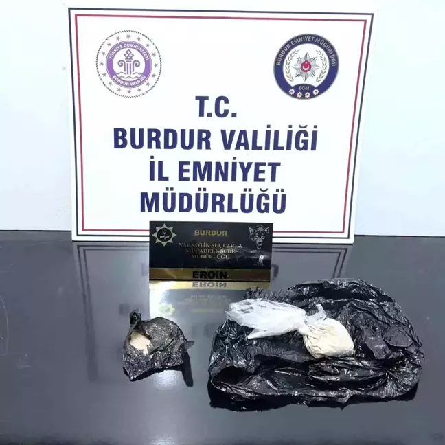 Burdur'da Otomobilden 60 Gram Eroin Çıktı, Şahıs Tutuklandı