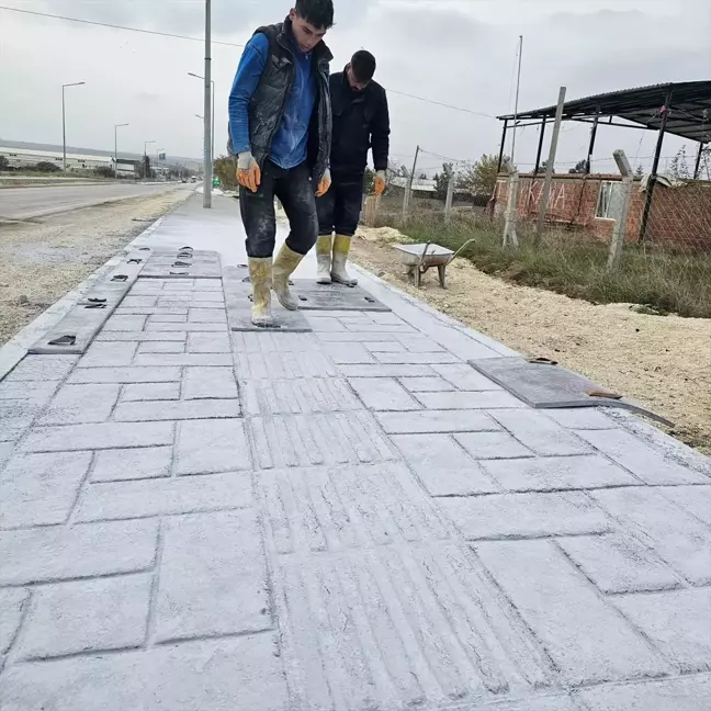 Pınarhisar'da Kaldırım Düzenleme ve Kurtuluş Kupası Turnuvası