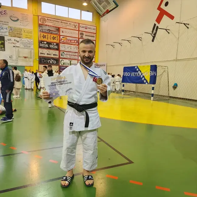 Fatih Dağıstanlı, Veteranlar Judo Balkan Şampiyonası'nda Gümüş Madalya Kazandı