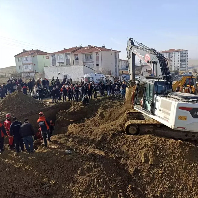 Polatlı'da Kanalizasyon Çalışmasında Göçük: Bir İşçi Hayatını Kaybetti