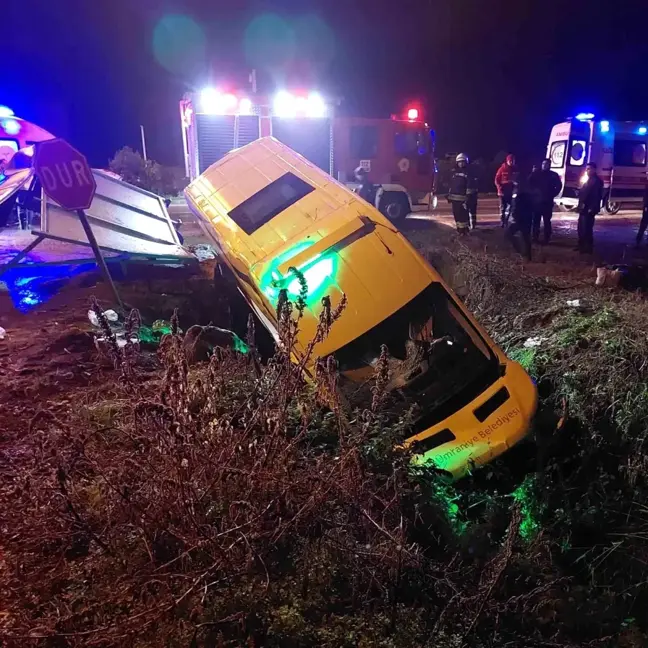 Samsun'da Cenaze Aracının Kazasında 17 Yaşındaki Kız Hayatını Kaybetti