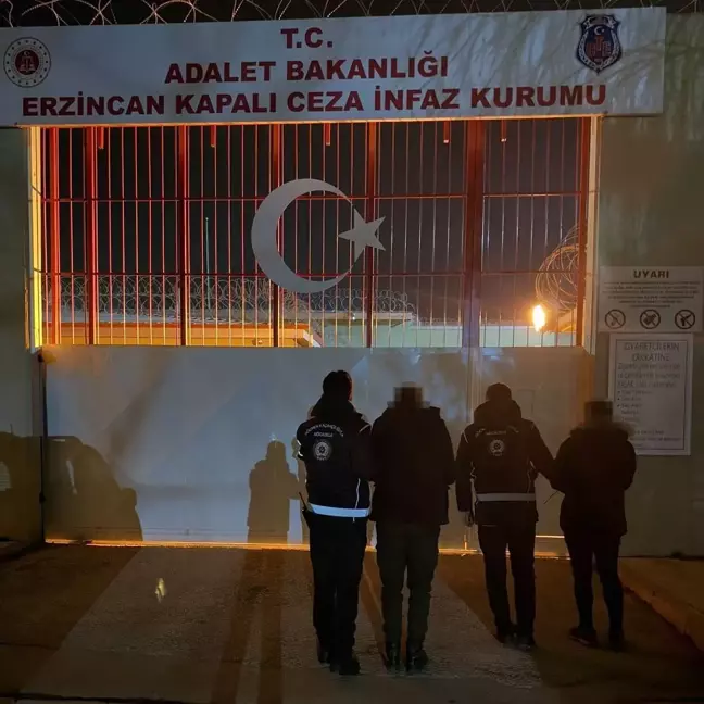 Erzincan'da Göçmen Kaçakçılığı Operasyonu: 2 Tutuklama