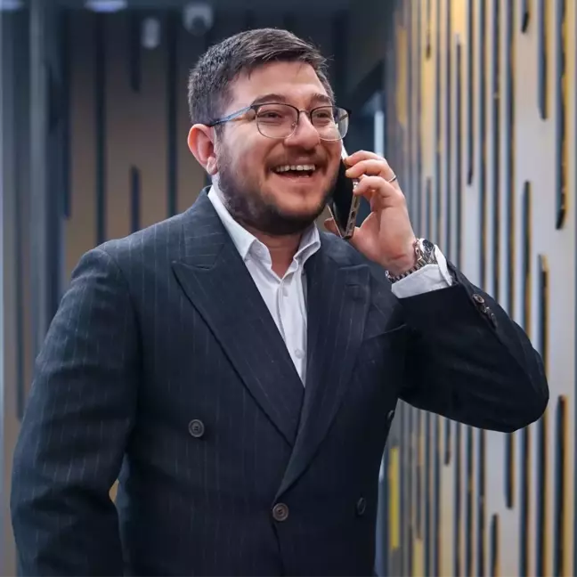 Ali Uğur Aktepe 5G ve 6G Teknolojilerinin Telekomünikasyona Etkisinden Bahsetti