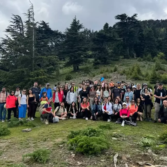 Amanos Dağı'nda 105 Dağcı Doğa Yürüyüşü Gerçekleştirdi