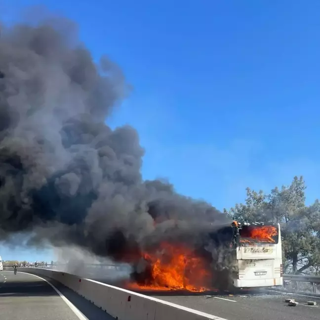 Muğla'da Yolcu Otobüsünde Yangın Çıktı