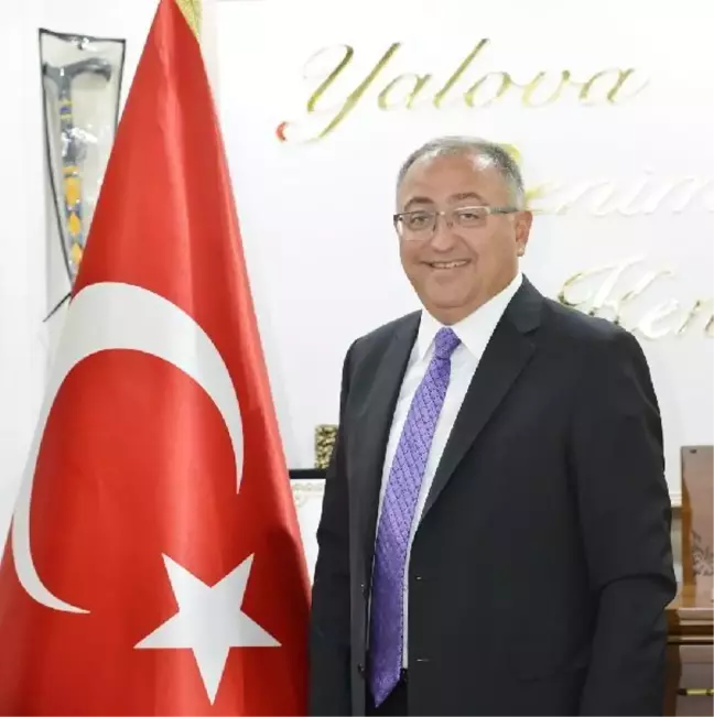 Vefa Salman'ın 'görevi kötüye kullanma' davasında ilk duruşma