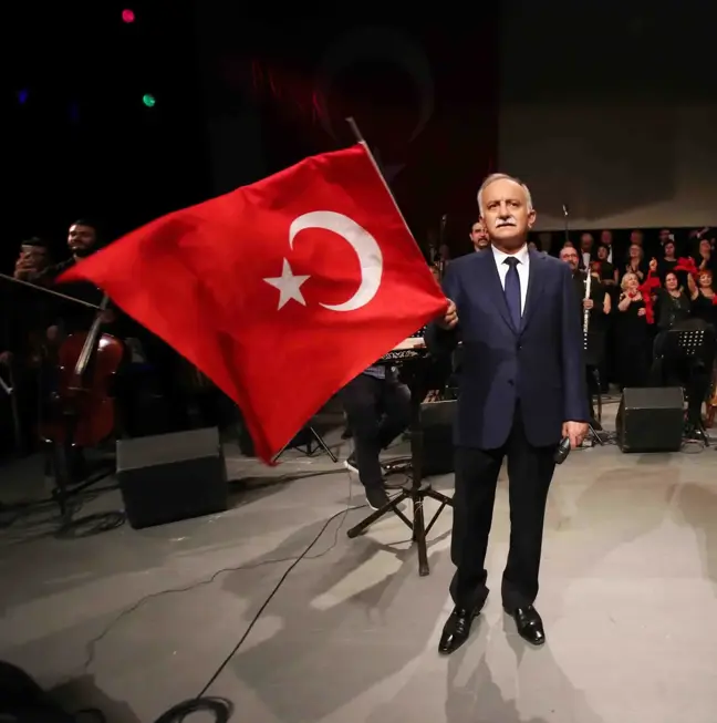 Bayraklı'da 'Ustaya Saygı' Konseri