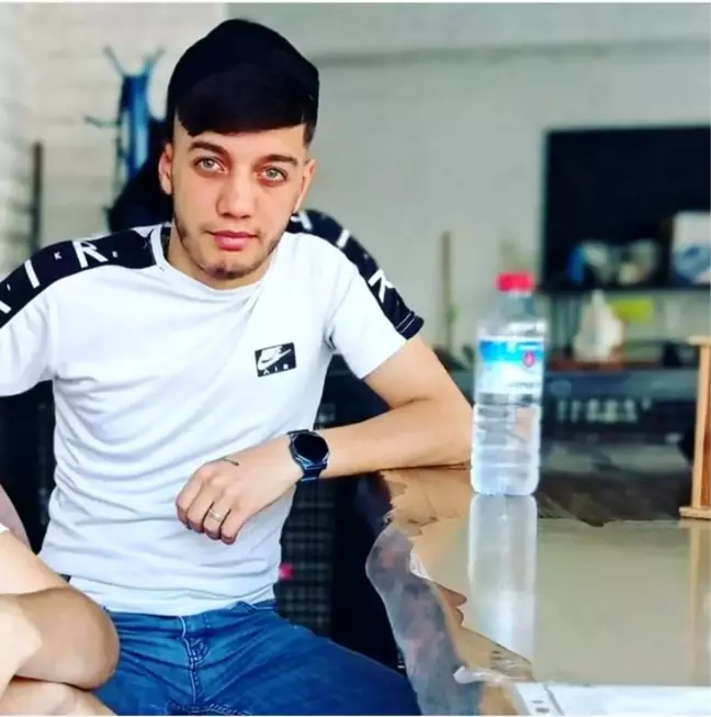 Küçükçekmece'de gence ailesinin gözleri önünde silahlı saldırı