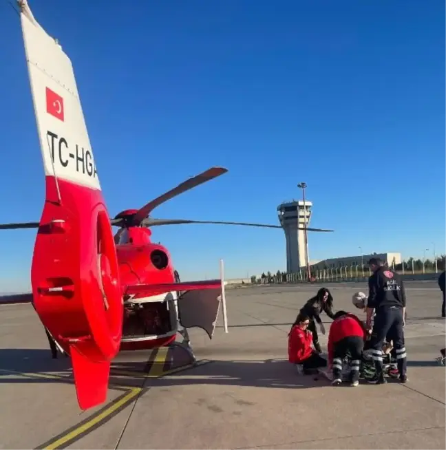 Kalp rahatsızlığı bulunan kişi ambulans helikopterle sevk edildi