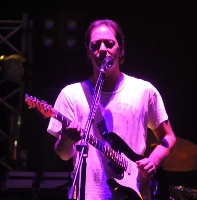 Duman'dan Gençleri Çoşturan Konser