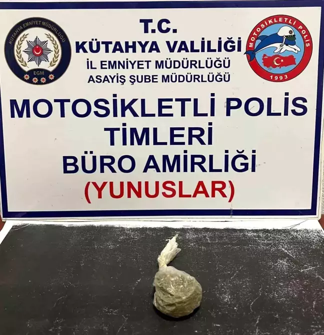 Kütahya'da Uyuşturucu Operasyonu: 1,90 Gram Bonzai Ele Geçirildi