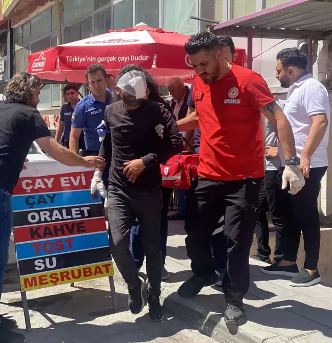 Aksaray'da çıkan bıçaklı kavgada 1 kişi yaralandı