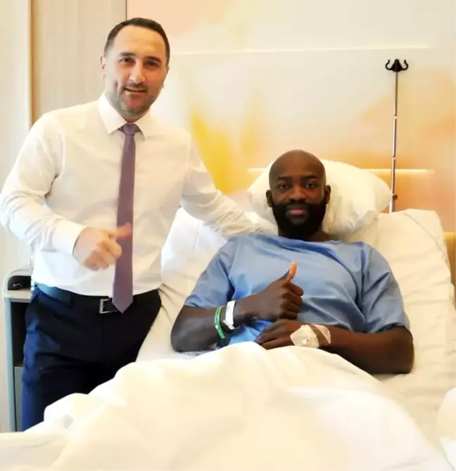 Kayserispor'un Forveti Bahoken Ameliyat Oldu