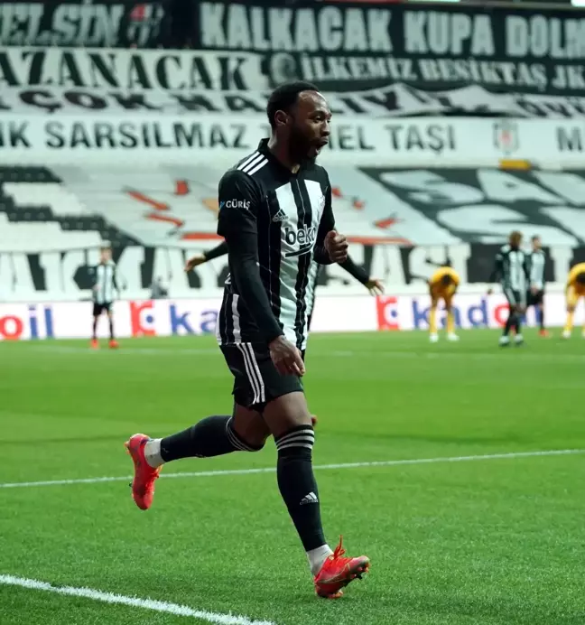 Kevin N'Koudou kariyerinde ilk kez 1 maçta 2 gol attı