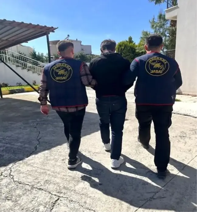 Aydın'da Cinsel İstismar Suçundan Aranan Şahıs Yakalandı
