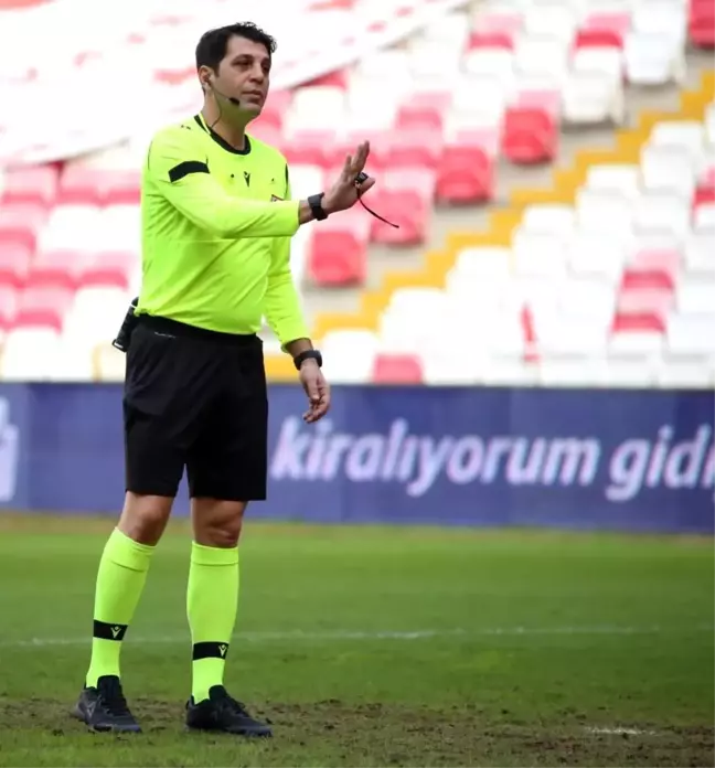 Trendyol Süper Lig'de MKE Ankaragücü-Galatasaray maçının VAR hakemi belli oldu