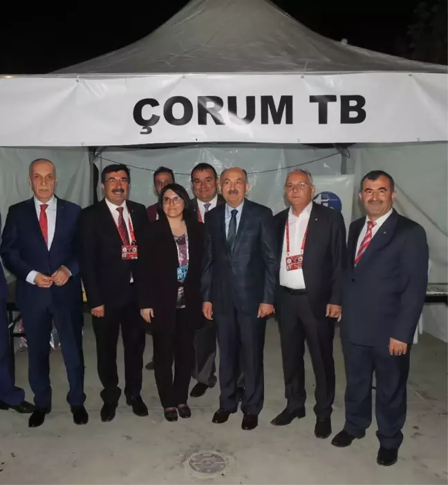 TOBB Genel Kurulunda Ticaret Borsası'nın Standına Ziyaretçi Akını