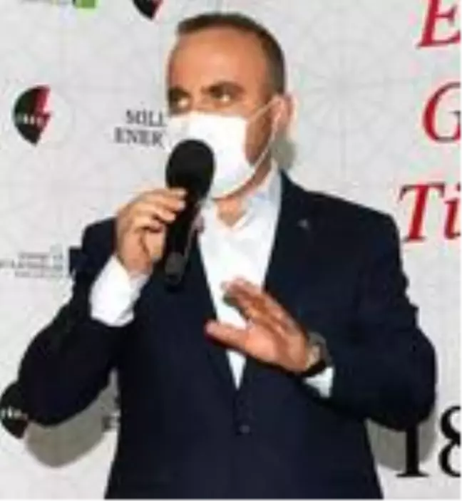 AK Parti'li Turan: CHP'li yöneticiler, milletimize ve şehit savcımıza ihanet etti
