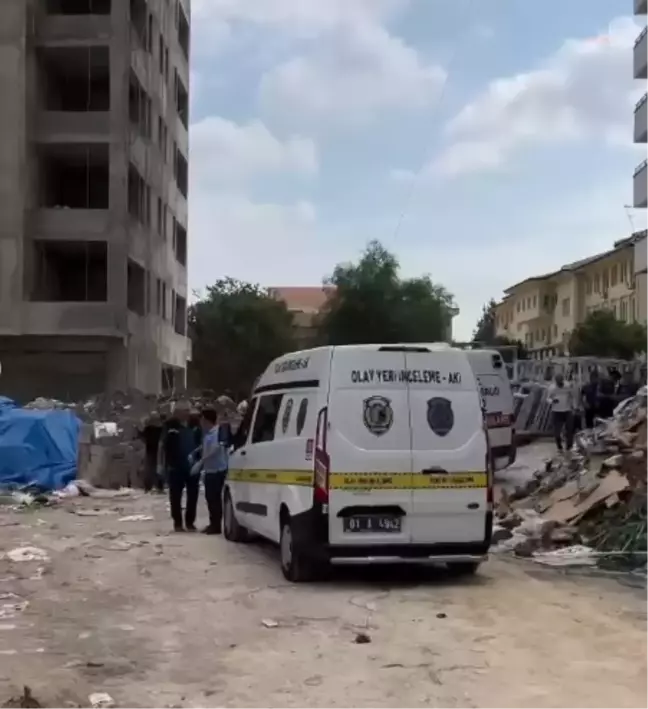 Adana'da İnşaatta Vinç Kazası: 2 İşçi Hayatını Kaybetti