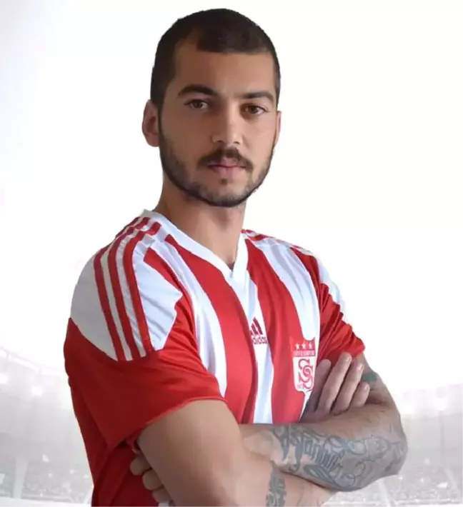 Altınordu Beykan'ı Bursaspor'a Kaptırdı
