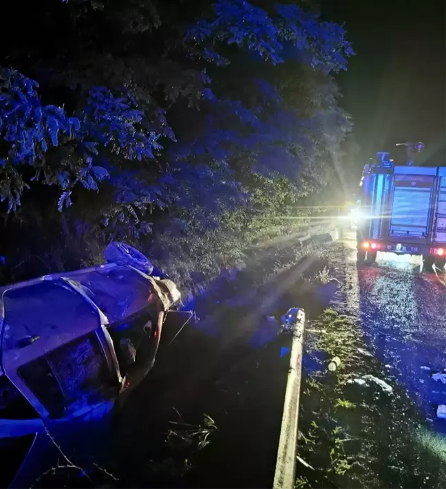 Sinop'ta otomobilin devrildiği kazada 1 kişi öldü, 4 kişi yaralandı